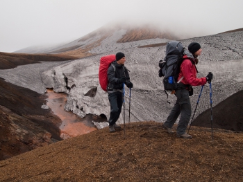 Wandelen in IJsland. foto P. Bliek