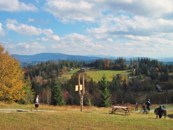 Wandelen in Beskiden, een Tsjechisch middengebergte. Foto Paul Hesp