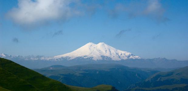 De Elbrus in de Kaukasus. Foto Hombit