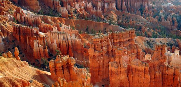 The Orange Labyrinth - Bryce Canyon - Utah - VS - Frank Peters