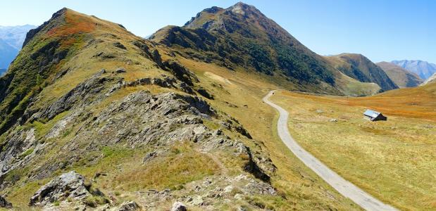 Photo by Thomas MARCHAND on Unsplash col de sarenne