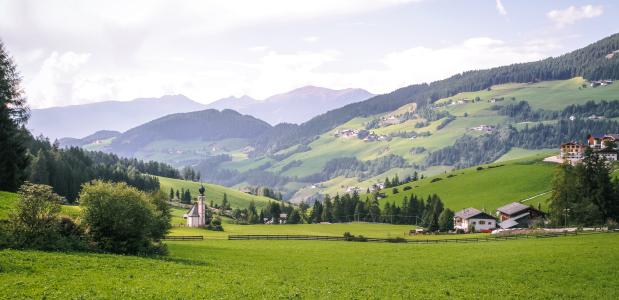 Huttentochten in Oostenrijk Zwitserland Duitsland