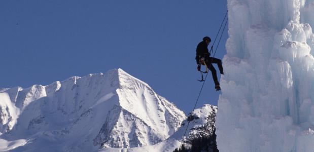 IJsklimmen in Zuid-Tirol. Foto Tourismusverband Tauferer Ahrntal