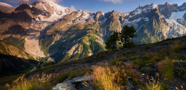 De Mont Blanc van de 'achterkant'. Foto Frank Peters