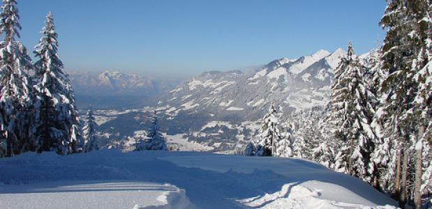 Winterwandelen in Vorarlberg. Foto Allie_Caulfield