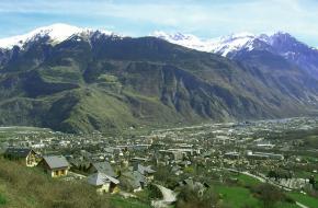 Tour de France 2015 Saint-Jean de Maurienne. Foto: Semnoz via Wikimedia Tour de France 2015 Saint-Jean de Maurienne. Foto: Semnoz via Wikimedia