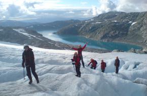 Gletsjerwandelen op de Folgefonna gletsjer - foto Folgefonni Breforarlag