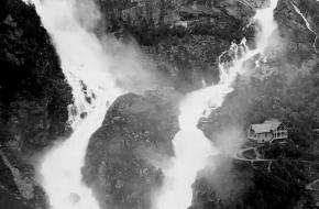 Waterval O waterval wat bent u wonderschoon