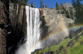 De Vernal Fall waterval in Yosemite Park