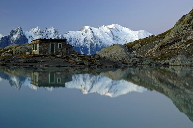 Mont Blanc in Lac Blanc - Lac Blanc - Frankrijk. Foto Frank Peters