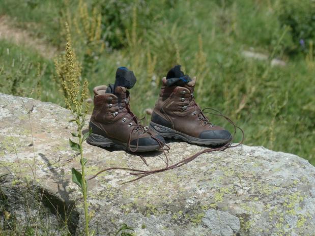 Veters strikken voor je bergwandeltocht Bergwijzer